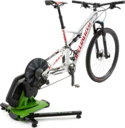 Home Trainer Kinetic R1 Direct Drive T-7000 -Triathlon Gear Shop 15134325e7a413d5a0607.55412936