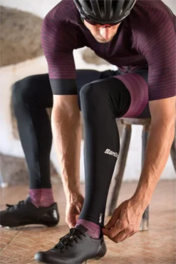 Santini Nuhot Leg Warmers Black -Triathlon Gear Shop 15307665e8c27e948f1c7.59041045