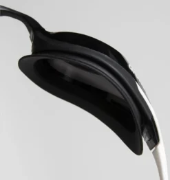 Arena Corbra Swipe Mirror Silver / White Glasses 9 Arena Corbra Swipe Mirror Silver / White Glasses -Triathlon Gear Shop 2017534606589d7ae9d68.69112344