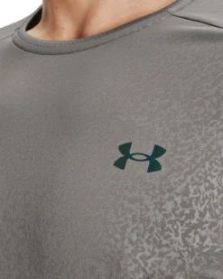 Under Armour Under Armor Rush 2.0 Emboss Short Sleeve Jersey Gray 8 Under Armour Under Armor Rush 2.0 Emboss Short Sleeve Jersey Gray -Triathlon Gear Shop 2118704611e67a3e8f999.15535671