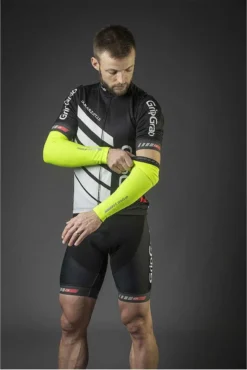 GripGrab Classic Arm Warmers Hi-Vis Yellow -Triathlon Gear Shop 5b61b2a0a53a4